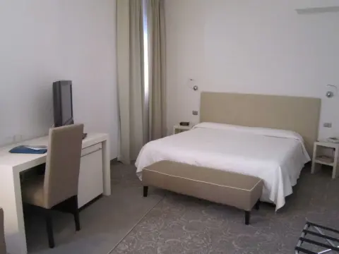 Hotel Accademia Trento - Photo 4