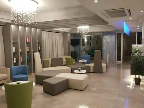 Hotel Adele - Photo 2