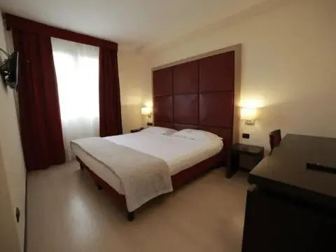 Hotel Alba - Photo 2