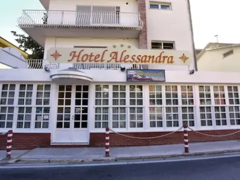 Hotel Alessandra - Photo 1