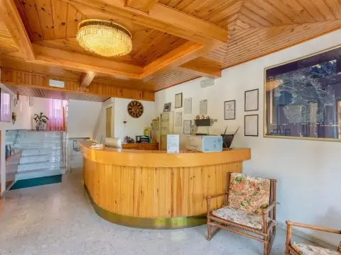 Hotel Alla Crociera - Photo 2