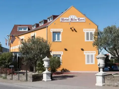 Hotel Alle Torri - Photo 1
