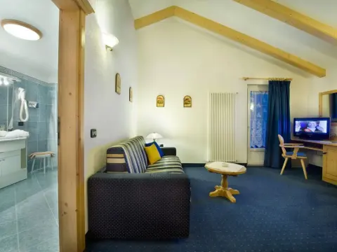 Hotel Andossi - Photo 3