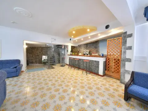 Hotel Antares - Photo 2