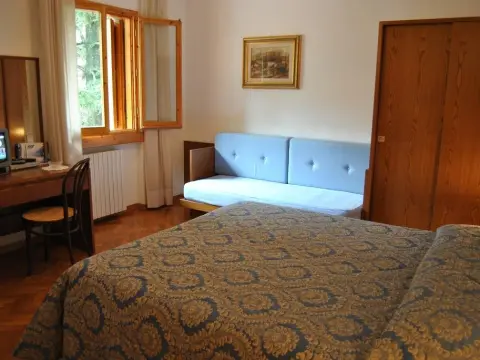 Hotel Archimede - Photo 3