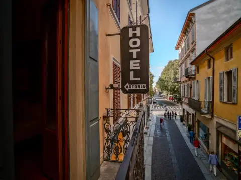 Hotel Astoria - Photo 1