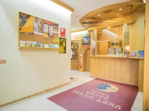 Hotel Baita della Luna - Photo 1
