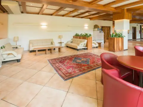 Hotel Bavaria - Photo 3