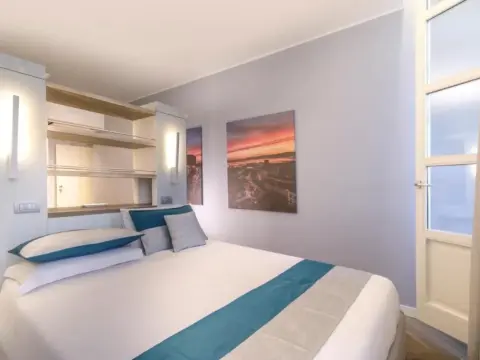 Hotel Baylle - фото 2