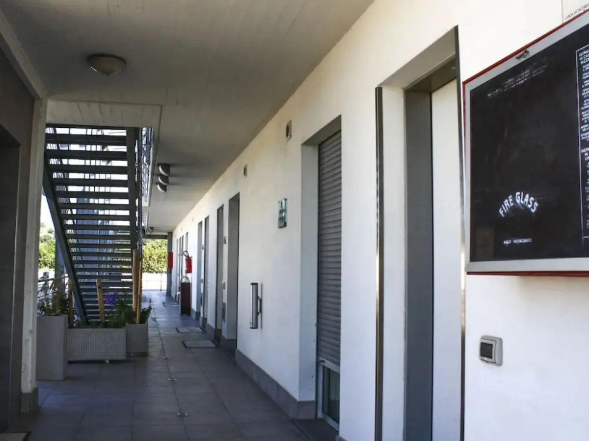 Hotel Bed & Business