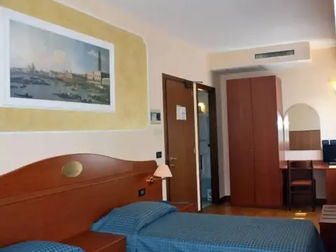 Belfiore Hotel - Photo 2
