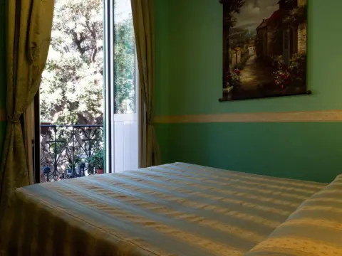Hotel Belle Epoque - Photo 1