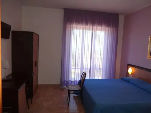 Hotel Belvedere - Photo 3