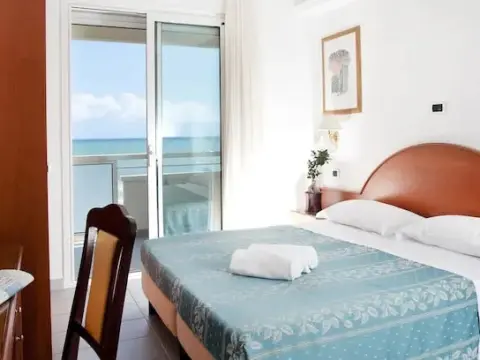 Hotel Belvedere - Photo 4