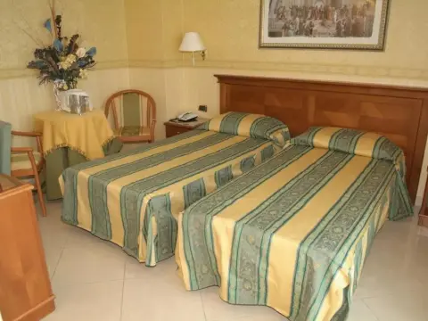 Hotel Belvedere Mentana - Photo 3