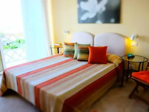 Hotel Bencista - Photo 4