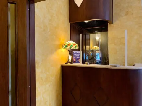 Hotel Bonazzi - Photo 2