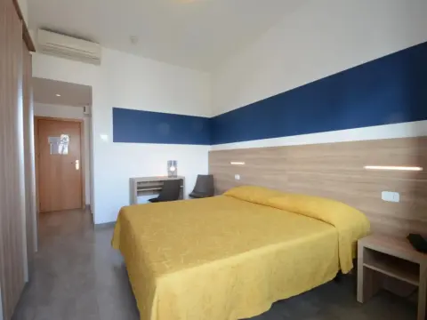 Hotel Caravelle Pesaro - Photo 3