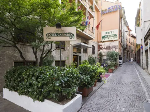 Hotel Carrobbio - Photo 1