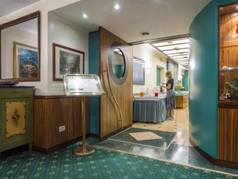 Hotel Carrobbio - Photo 2