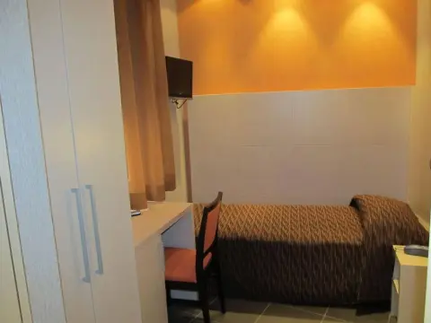 Hotel Cavour - Photo 3