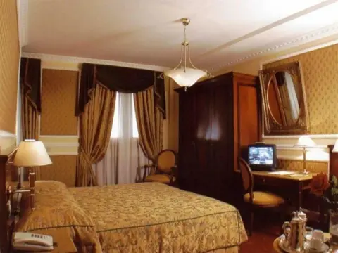 Hotel Champagne Garden - Photo 3