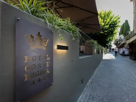 Hotel Corte Regina - Photo 1