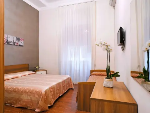 Hotel Cortese - Photo 3