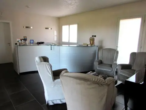 Hotel Dante Residence - Photo 2