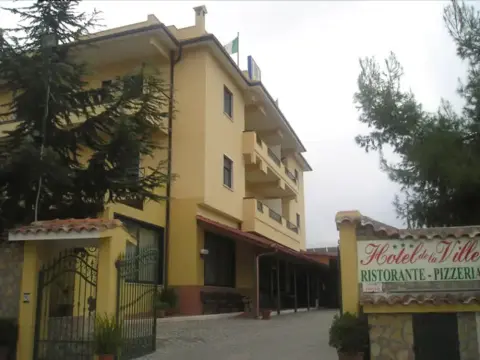 Hotel De La Ville - Foto 1