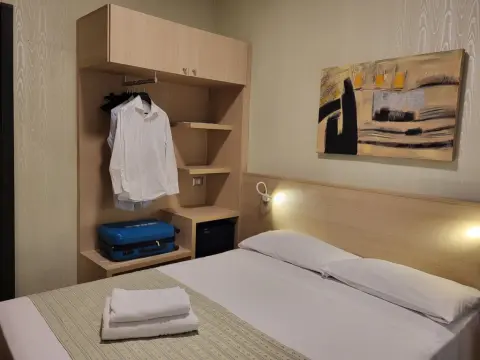 Hotel Dei Fiori - Photo 3