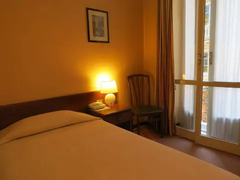 Des Artistes - Photo 2