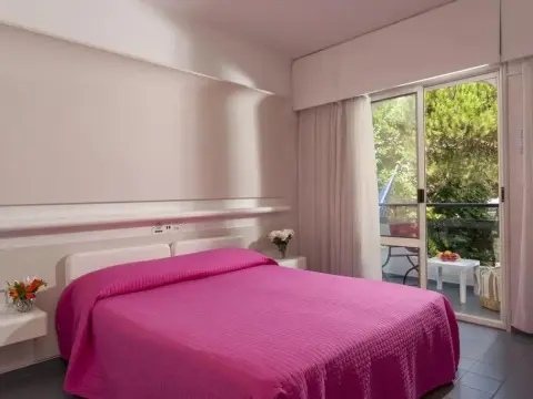 Hotel Diamond - Photo 4