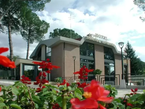 Hotel Dimora Adriana - Photo 1
