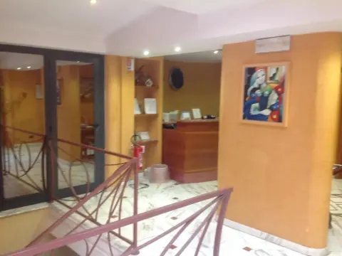 Hotel Dimora Adriana - Photo 2