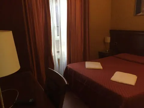 Hotel Divine Rome - Photo 4