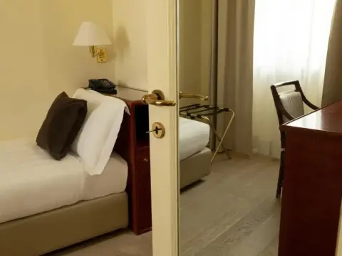 Hotel Enzo - Foto 4