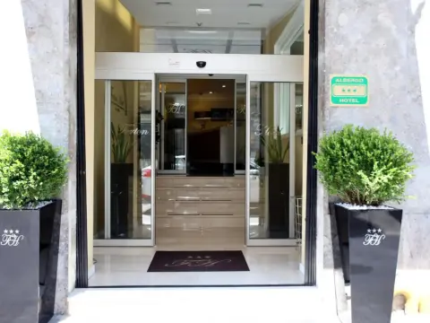 Hotel Ferton - Photo 1