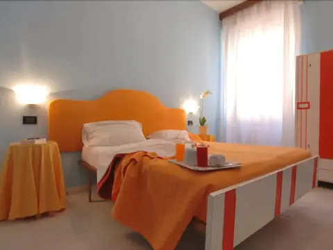 Hotel Fiore - Photo 3