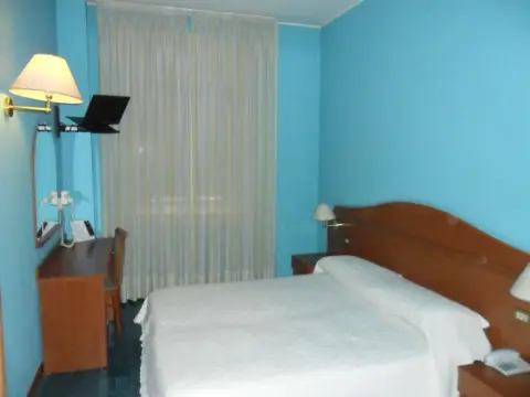 Hotel Florida - Photo 3