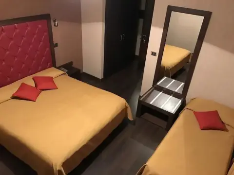 Hotel Fontana del Re - Photo 4