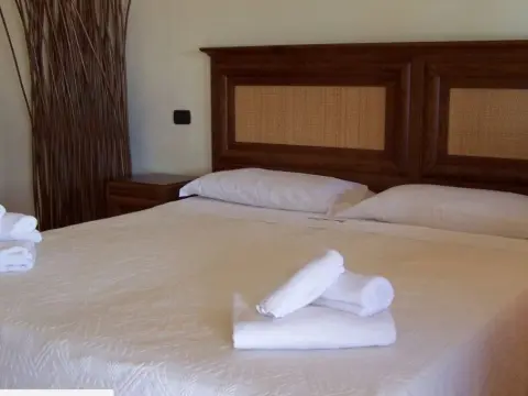 Hotel Ristorante Funtana Abbas - Photo 4