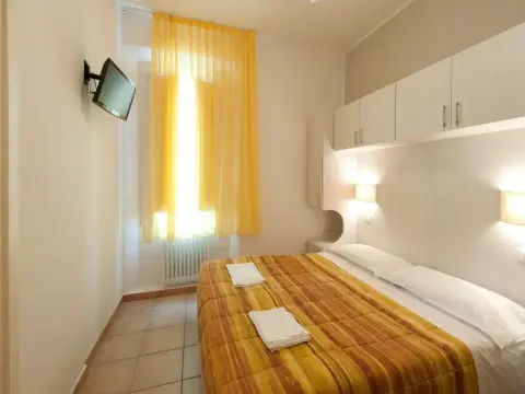 Hotel Gardenia - Photo 2