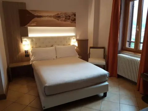 Hotel Garnì Cristallo - Photo 3