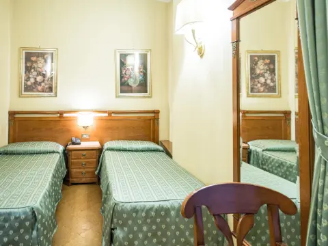 Hotel Giorgi - Photo 3