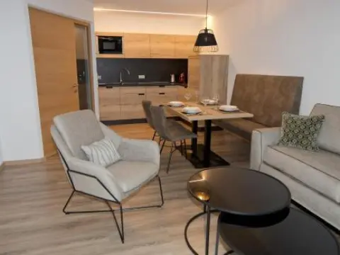 Hotel Goldener Adler - Photo 3