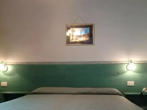 Hotel Golfo Del Leone - Photo 2