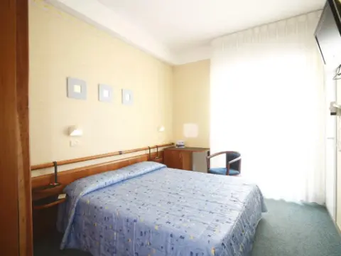 Hotel Houston - Photo 1