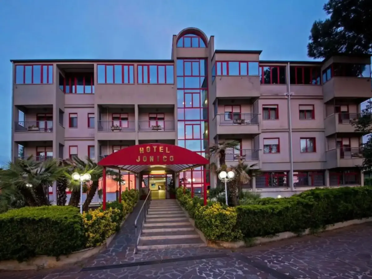 Hotel Jonico