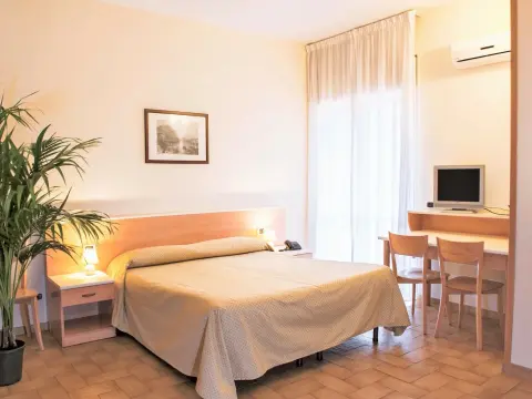 Hotel La Genziana - Photo 2